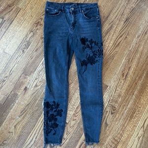 Embroiled black Zara jeans